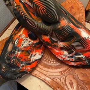 Foam waterproof shoes